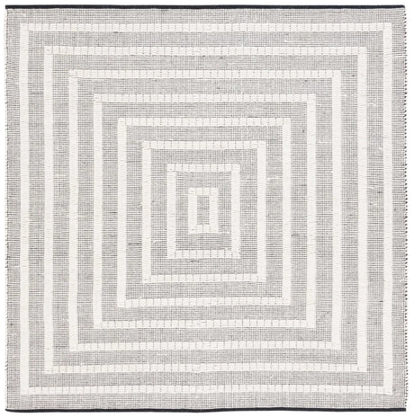 Safavieh Natura 6'-0" x 6'-0" Rug in Black / Ivory