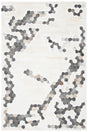 Safavieh Manhattan 4'-0" x 6'-0" Rug in Ivory