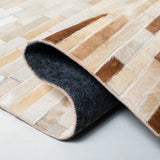 Safavieh Studio Leather 4'-0" x 6'-0" Rug in Ivory / Brown