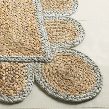 Safavieh Natural Fiber 4'-0" x 6'-0" Rug in Natural / Light Blue