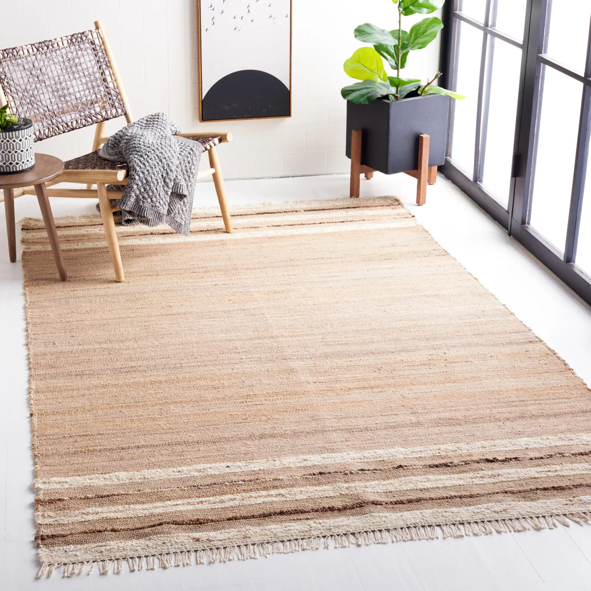 Safavieh Natura 4'-0" x 6'-0" Rug in Natural / Brown