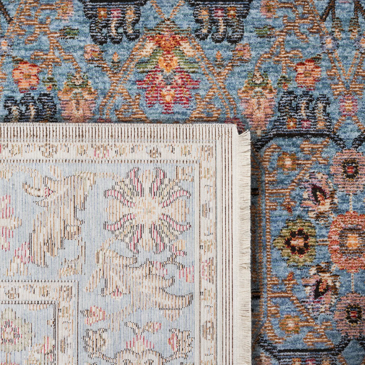 Safavieh Crimson 5'-0" x 7'-0" Rug in Blue / Black