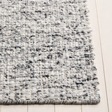 Safavieh Mirage 4'-0" x 6'-0" Rug in Grey / Black