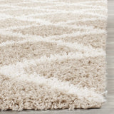 Safavieh Sgd-Dallas Shag 6'-0" x 9'-0" Rug in Beige / Ivory