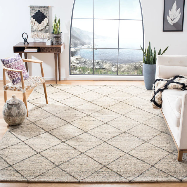 Safavieh Himalaya 10'-0" x 14'-0" Rug in Ivory