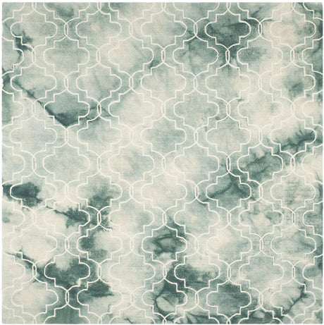 Safavieh Dip Dye 7'-0" x 7'-0" Rug in Green / Ivory