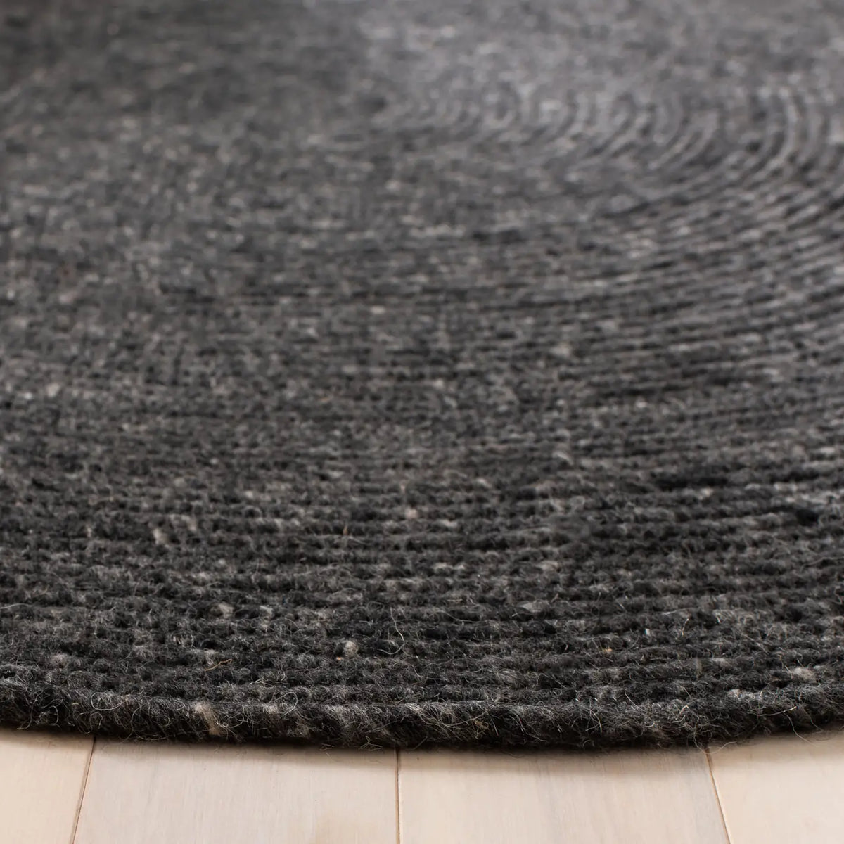 Safavieh Braided 3'-0" x 3'-0" Rug in Black