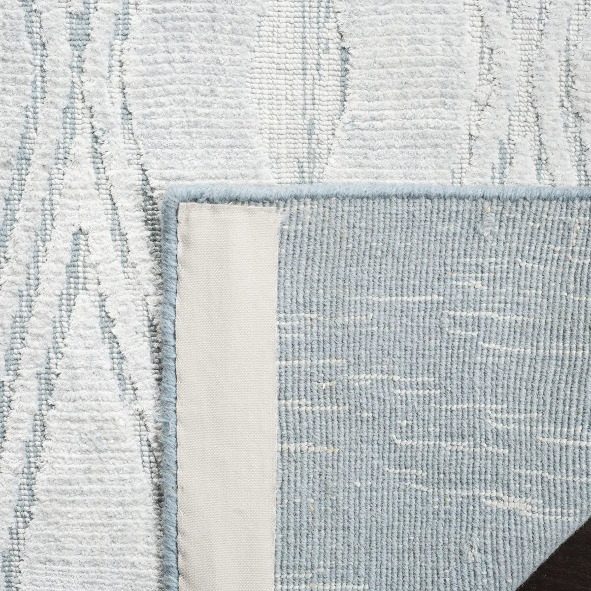 Safavieh Mirage 6'-0" x 9'-0" Rug in Blue