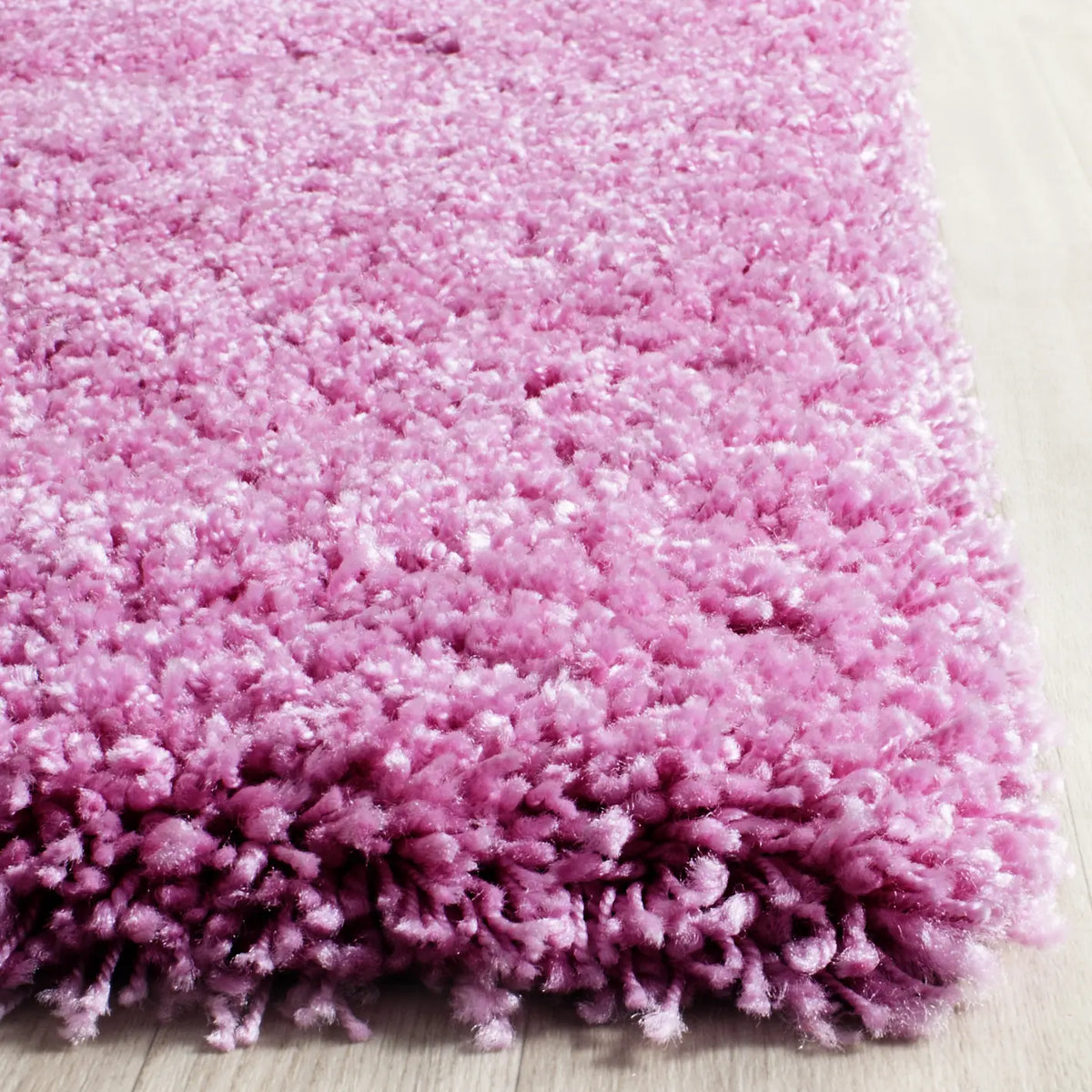 Safavieh Shag 8'-0" x 10'-0" Rug in Pink