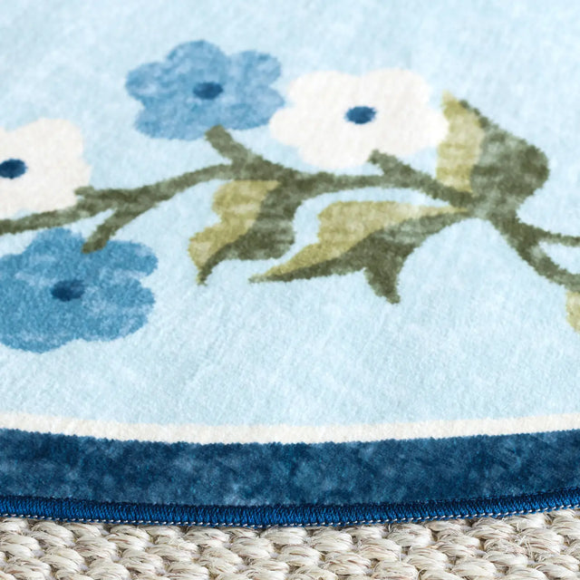 Safavieh Martha Stewart Washable 6'-0" x 6'-0" Rug in Dark Blue / Light Blue