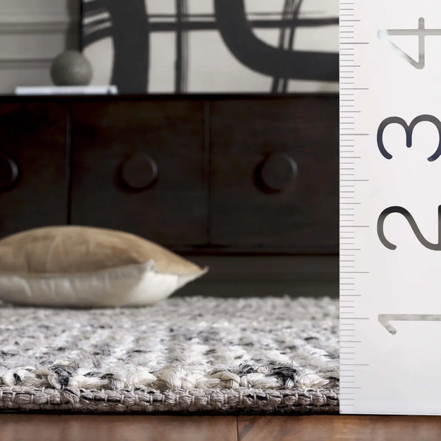 Safavieh Natural Fiber 4'-0" x 6'-0" Rug in Black / Ivory
