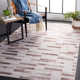 Safavieh Faux Hide 4'-0" x 6'-0" Rug in Beige / Brown