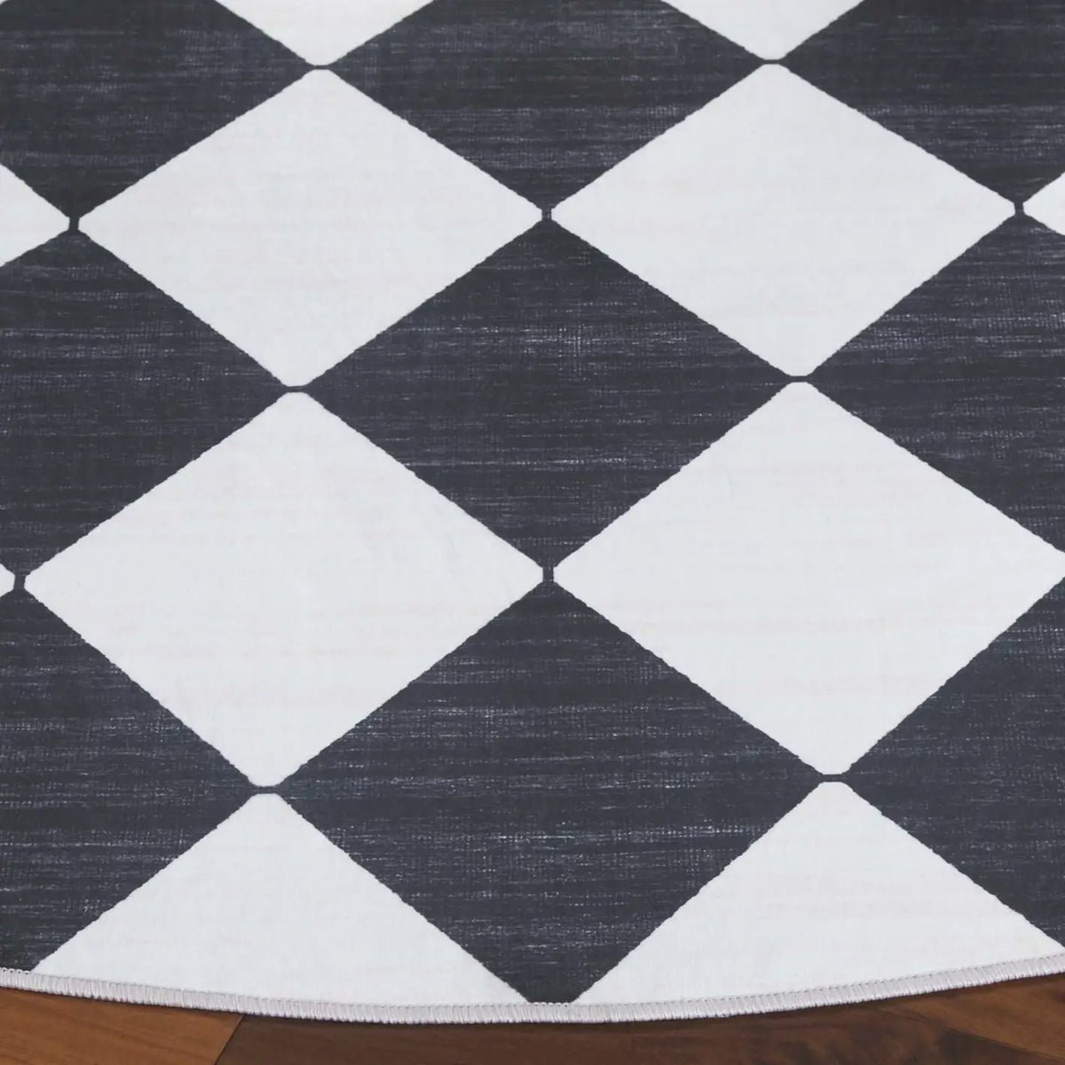 Safavieh Santa Clara 6'-0" x 6'-0" Rug in Ivory / Black