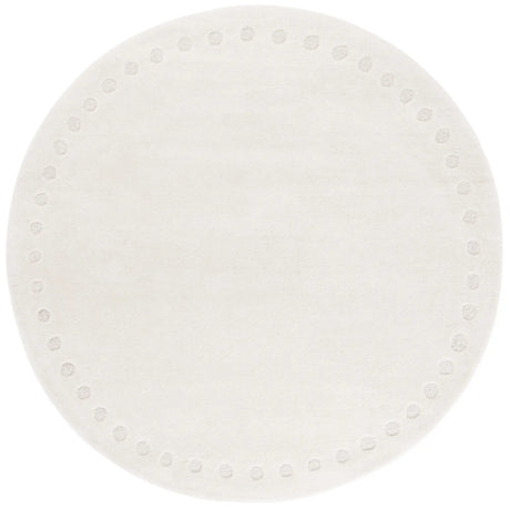 Safavieh Metro 6'-0" x 6'-0" Rug in Ivory