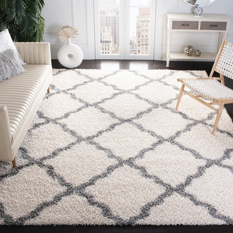 Safavieh Sgd-Dallas Shag 10'-0" x 14'-0" Rug in Ivory / Grey