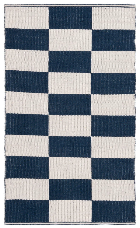 Safavieh Montauk 3'-0" x 5'-0" Rug in Navy / Ivory