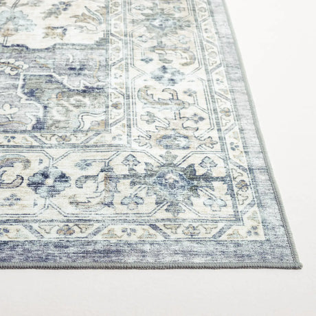 Safavieh Arizona 4'-0" x 6'-0" Rug in Light Grey / Beige