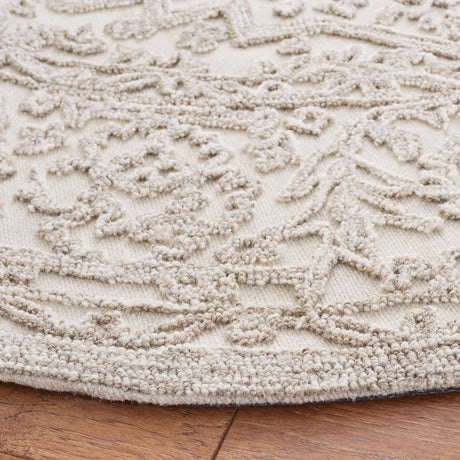 Safavieh Martha Stewart 6'-0" x 6'-0" Rug in Ivory / Natural