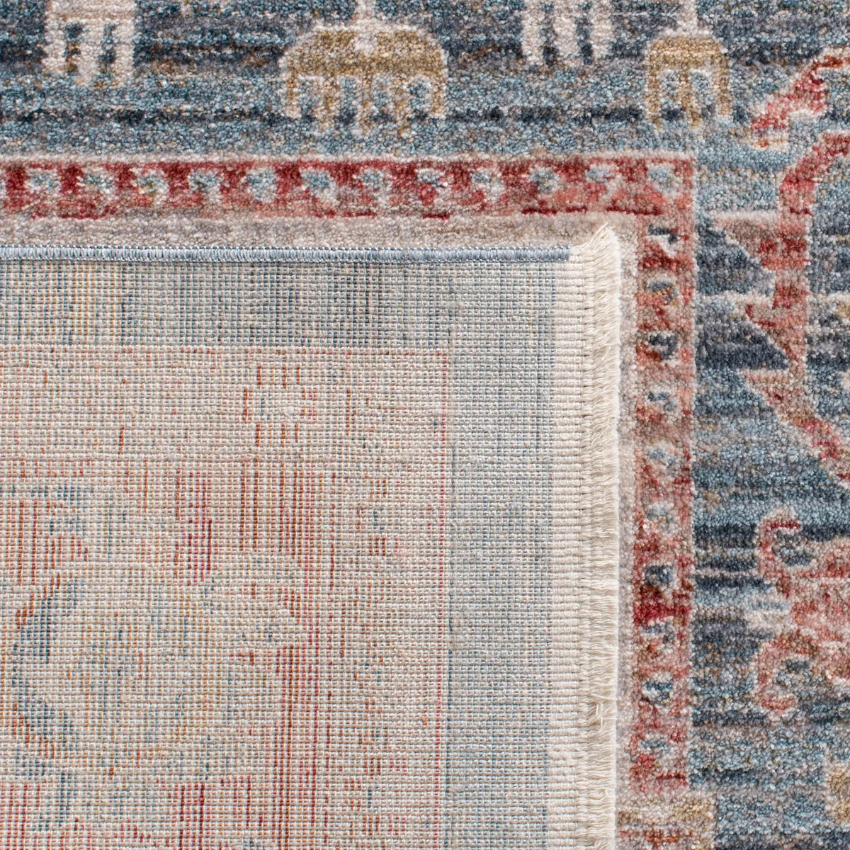 Safavieh Kenitra 600 4'-0" x 6'-0" Rug in Blue / Red