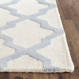 Safavieh Cambridge 2'-6" x 10'-0" Rug in Ivory / Light Blue