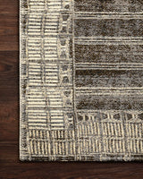 Loloi Mika Mik-07 Charcoal / Ivory Rugs - corner on wood