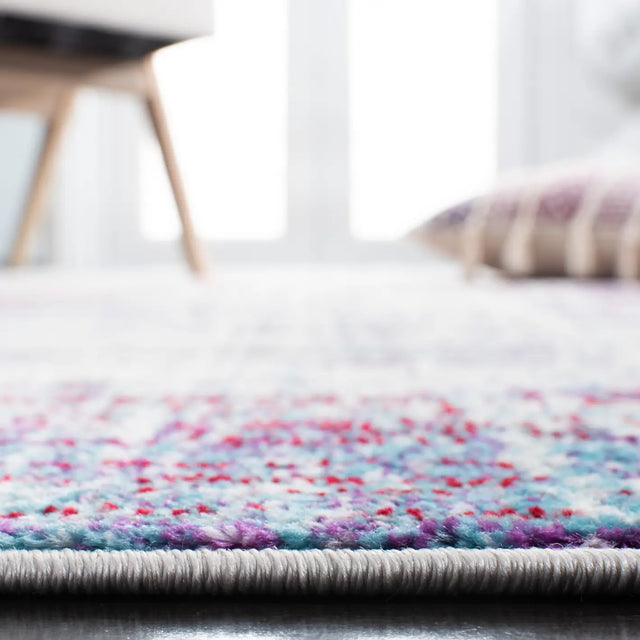 Safavieh Skyler 4'-0" x 6'-0" Rug in Silver / Purple