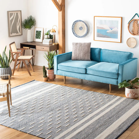 Safavieh Striped Kilim 6'-0" x 9'-0" Rug in Navy / Ivory