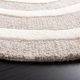 Safavieh Novelty 5'-0" x 5'-0" Rug in Beige / Ivory