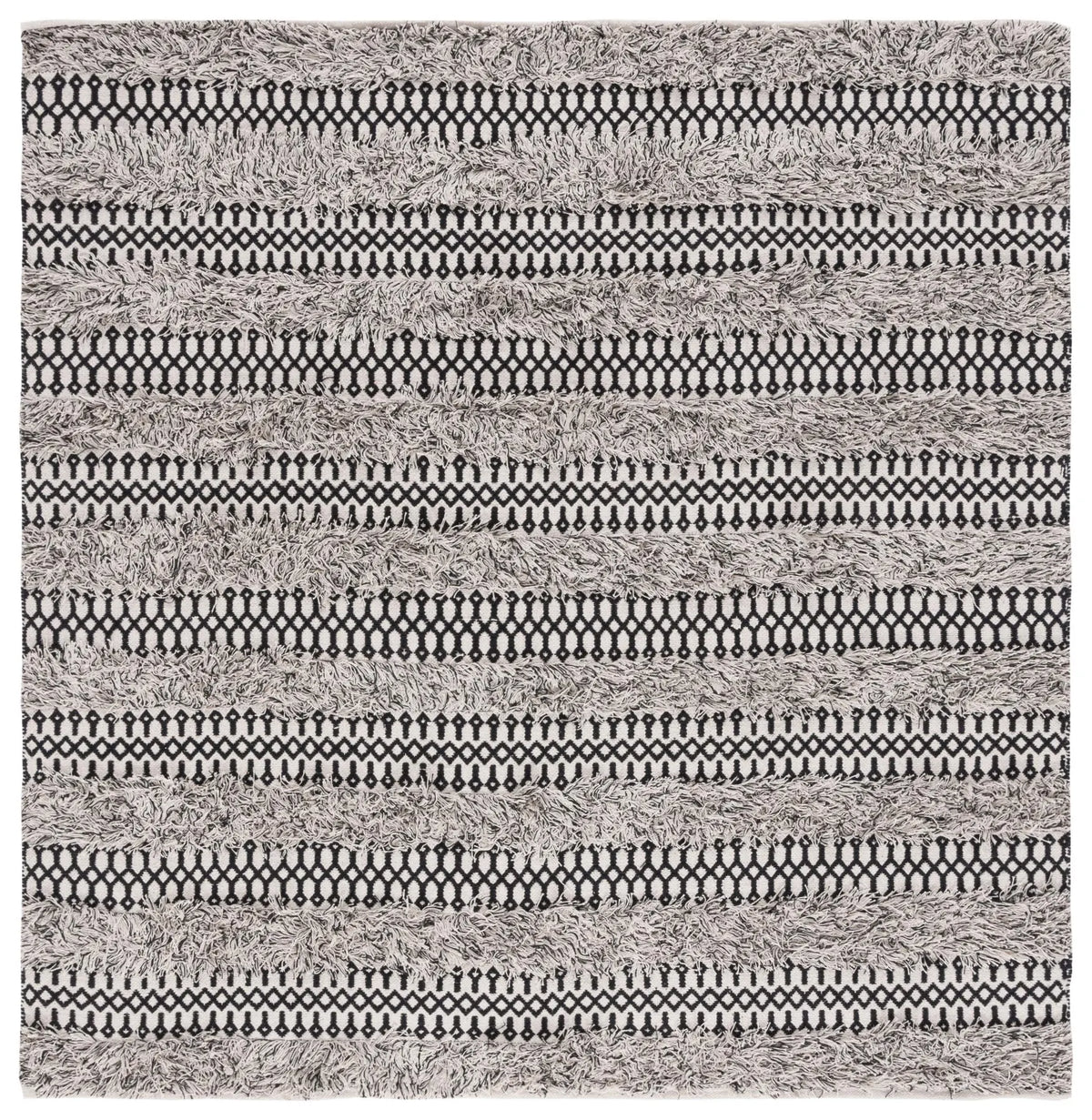 Safavieh Natura 6'-0" x 6'-0" Rug in Black / Ivory
