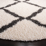 Safavieh Sgd-Dallas Shag 6'-0" x 6'-0" Rug in Ivory / Dark Grey