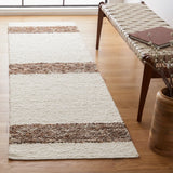 Safavieh Natura 2'-3" x 8'-0" Rug in Ivory / Brown