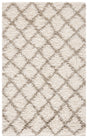 Safavieh Sgd-Dallas Shag 3'-0" x 5'-0" Rug in Ivory / Beige