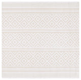 Safavieh Capri 6'-0" x 6'-0" Rug in Ivory / Beige