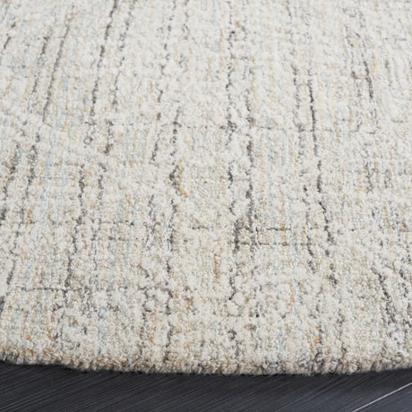 Safavieh Ebony 6'-0" x 6'-0" Rug in Grey / Ivory
