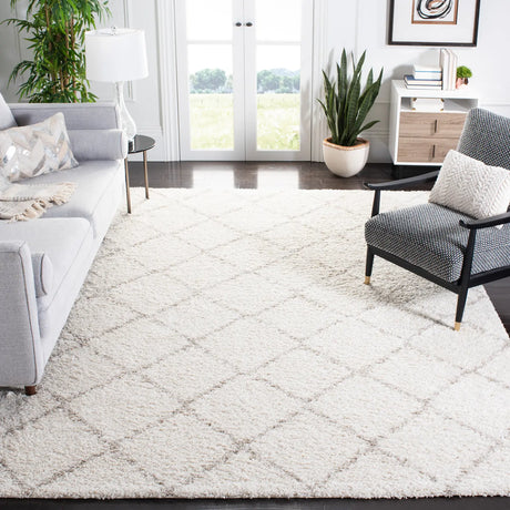 Safavieh Arizona Shag 10'-0" x 14'-0" Rug in Ivory / Beige