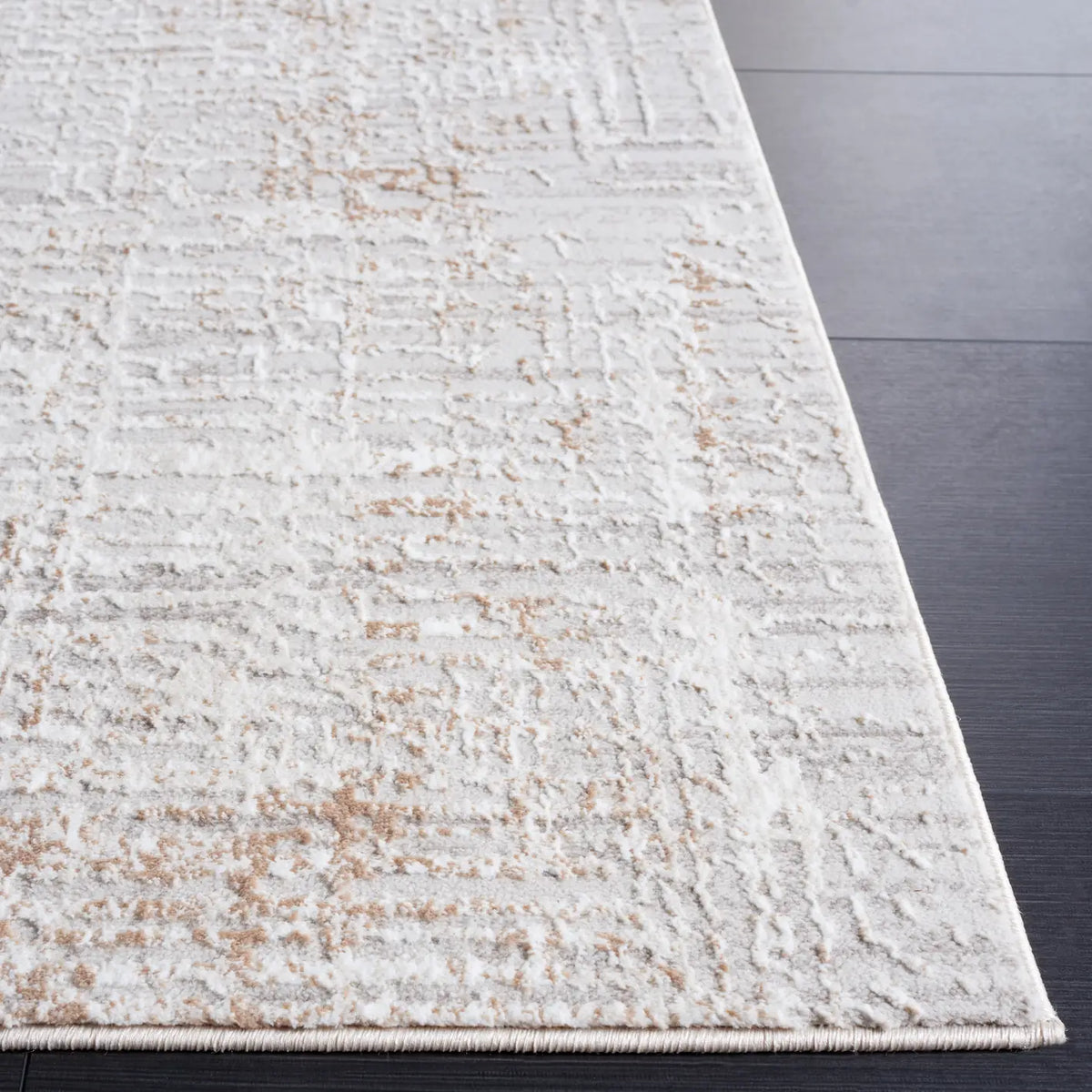 Safavieh Parker 4'-0" x 6'-0" Rug in Taupe / Grey Gold