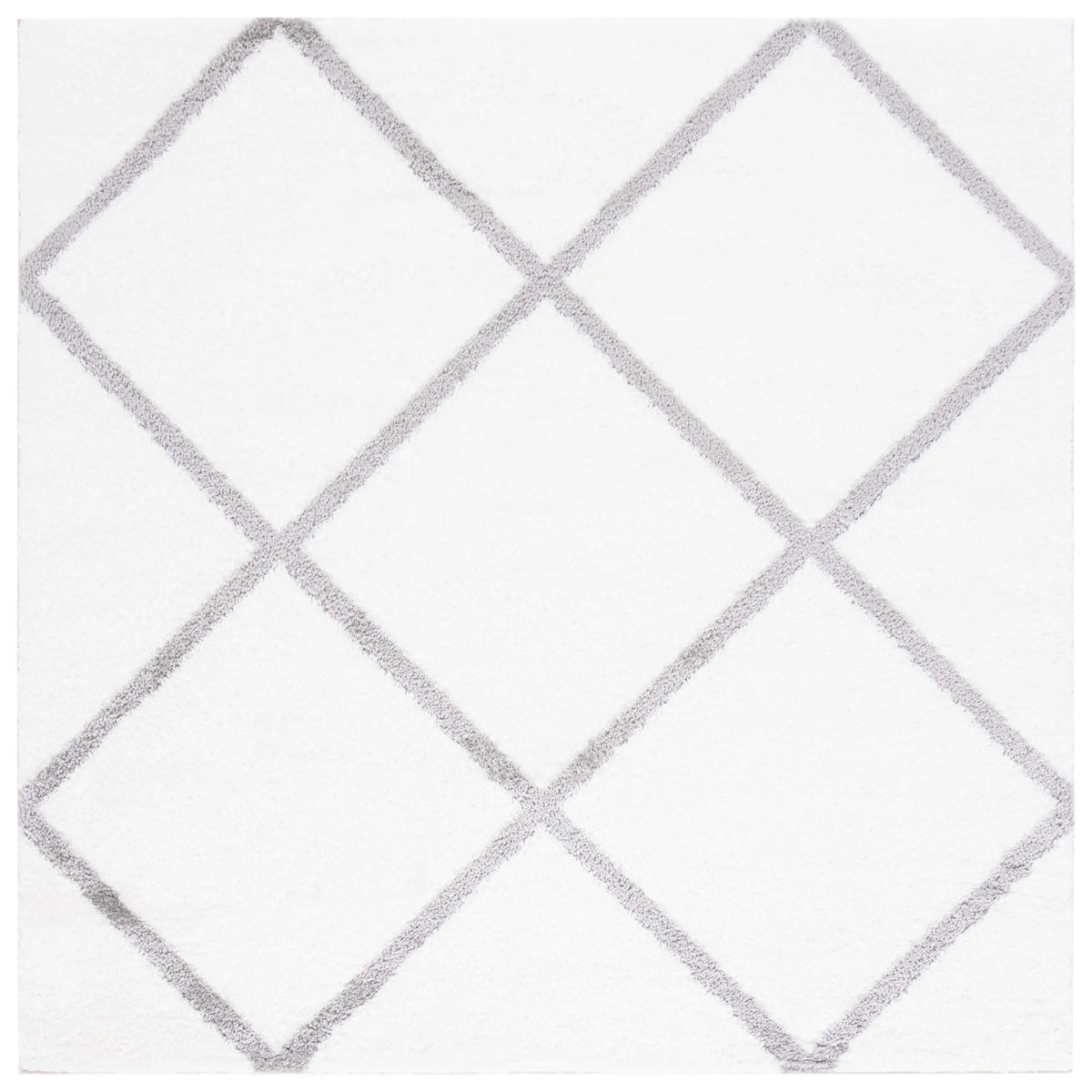 Safavieh Tahoe Shag 6'-7" x 6'-7" Rug in White / Grey
