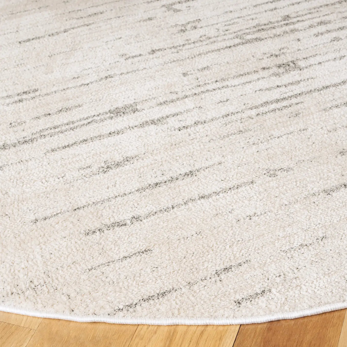 Safavieh Neptune 6'-7" x 6'-7" Rug in Ivory / Grey