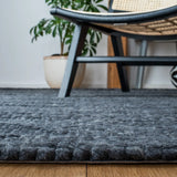 Safavieh Marbella 4'-0" x 6'-0" Rug in Charcoal