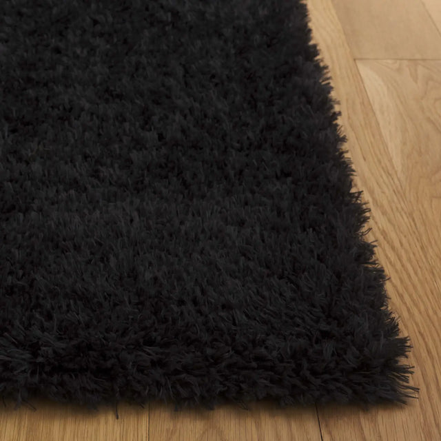Safavieh Lindsay Shag 4'-0" x 6'-0" Rug in Black