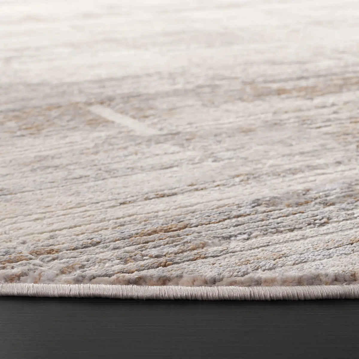 Safavieh Whisper 6'-7" x 6'-7" Rug in Beige / Light Beige