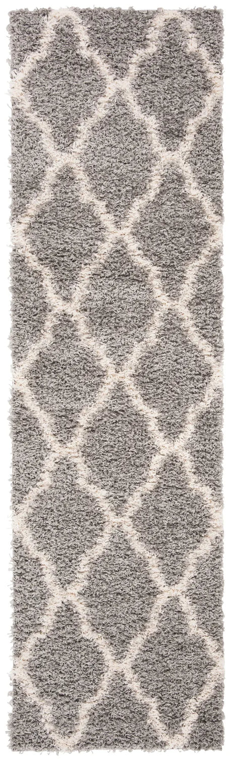 Safavieh Sgd-Dallas Shag 2'-3" x 10'-0" Rug in Grey / Ivory