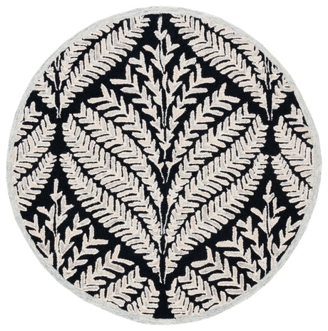 Safavieh Capri 5'-0" x 5'-0" Rug in Black / Ivory