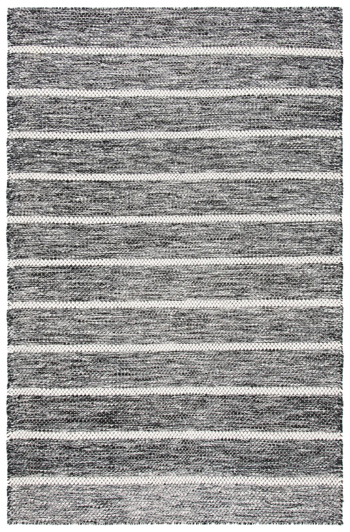 Safavieh Vermont 4'-0" x 6'-0" Rug in Black / Ivory