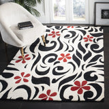 Safavieh Soho 5'-0" x 8'-0" Rug in Ivory / Black