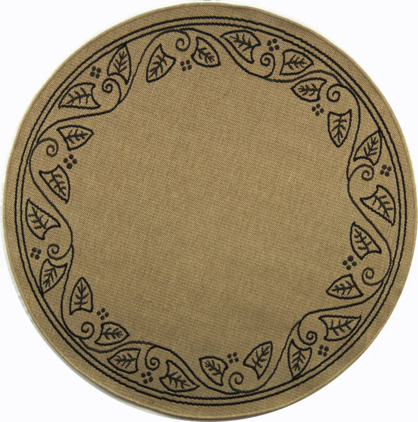 Safavieh Courtyard 5'-3" x 5'-3" Rug in Sand / Black