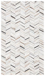 Safavieh Studio Leather 3'-0" x 5'-0" Rug in Ivory / Grey
