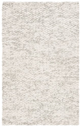 Safavieh Natura 4'-0" x 6'-0" Rug in Green / Ivory