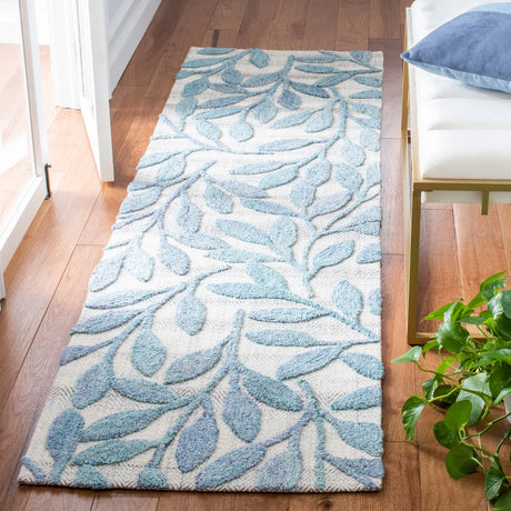 Safavieh Southampton 2'-3" x 8'-0" Rug in Blue