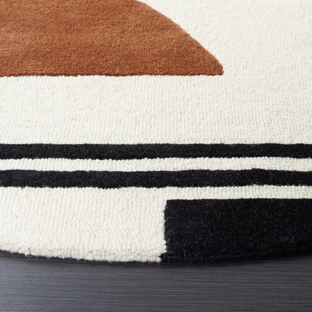 Safavieh Rodeo Drive 6'-0" x 6'-0" Rug in Ivory / Black